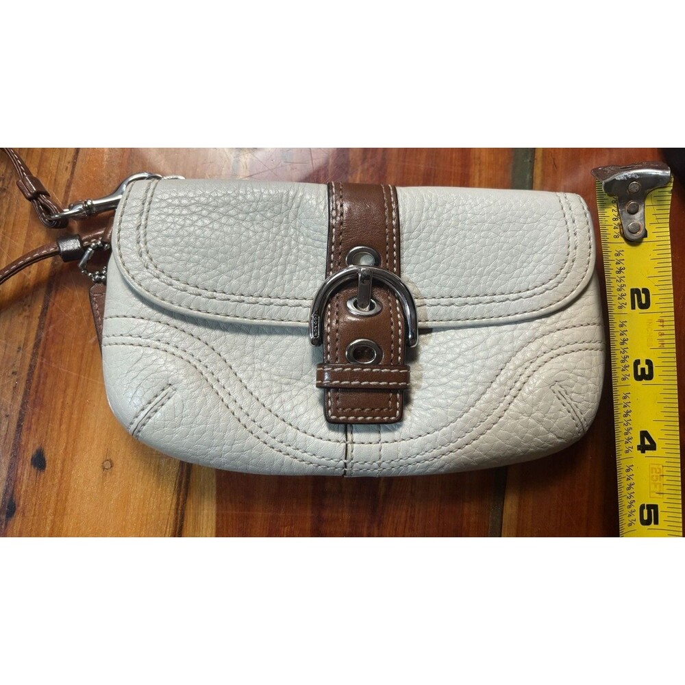Y2K Coach Soho White Pebble Leather Brown Trim Buckle Shoulder Hobo Bag